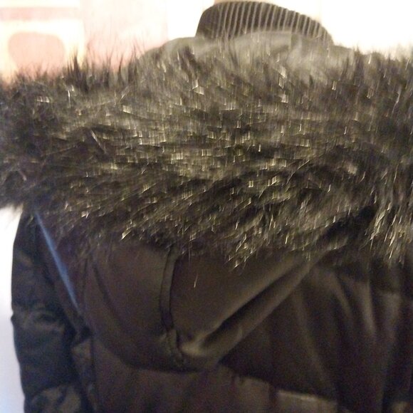 DKNY Puffer Hooded Coat - Picture 10 of 13